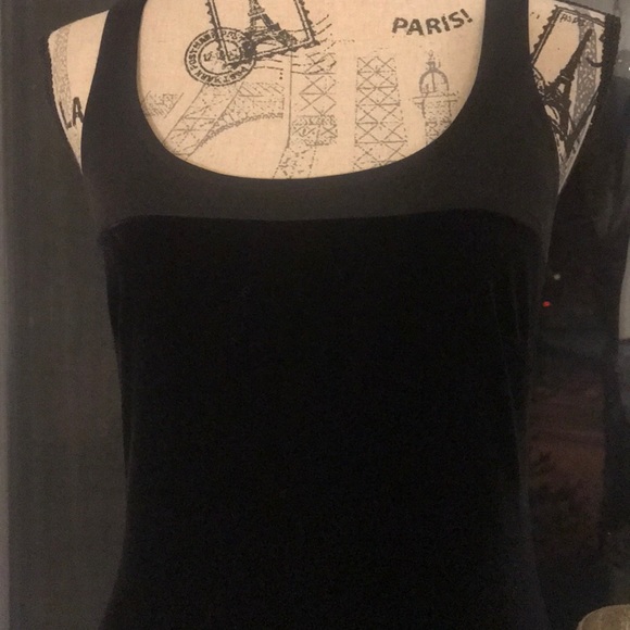 Velvet gown with fringe - Picture 3 of 3